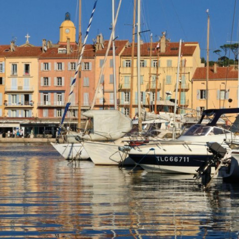 172767 hyeres le port de saint tropez